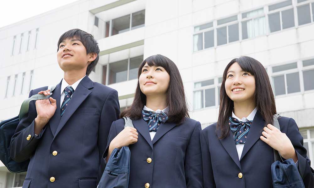 「17歳6ヶ月」で仮免許証が取得可能に！そのメリットや影響は？