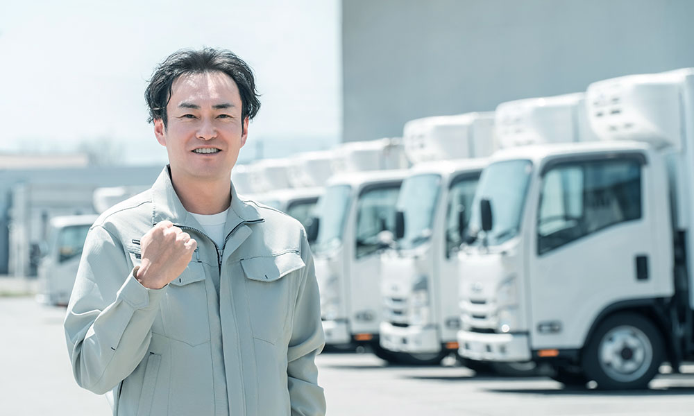 大型免許を取ると年収はいくら変わる？取得費用と収入アップのメリットを解説